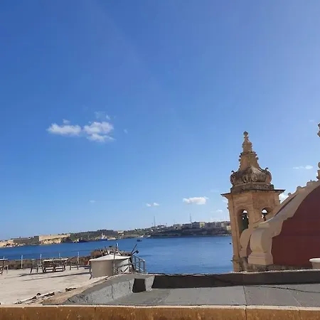 Apartment With Harbour Veiw Valletta